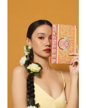 Pyo Madi Sunflower Clutch